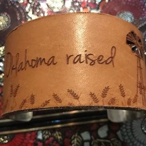❤️Rustic Cuff Oklahoma Raised leather cuff❤️